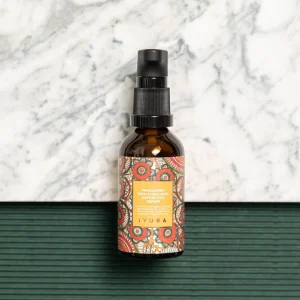 This Prinourish Superfood Serum acts as a "multivitamin" for your skin, delivering a concentrated blend of nutrient-dense Ayurvedic botanicals. It is designed to deeply enrich and replenish the skin’s lipid barrier, transforming a dull, tired complexion into one that looks vibrant, plumped, and thoroughly fed.